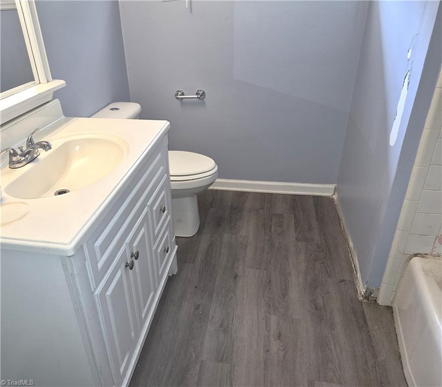 6230 Stanleyville Drive Property Photo 8