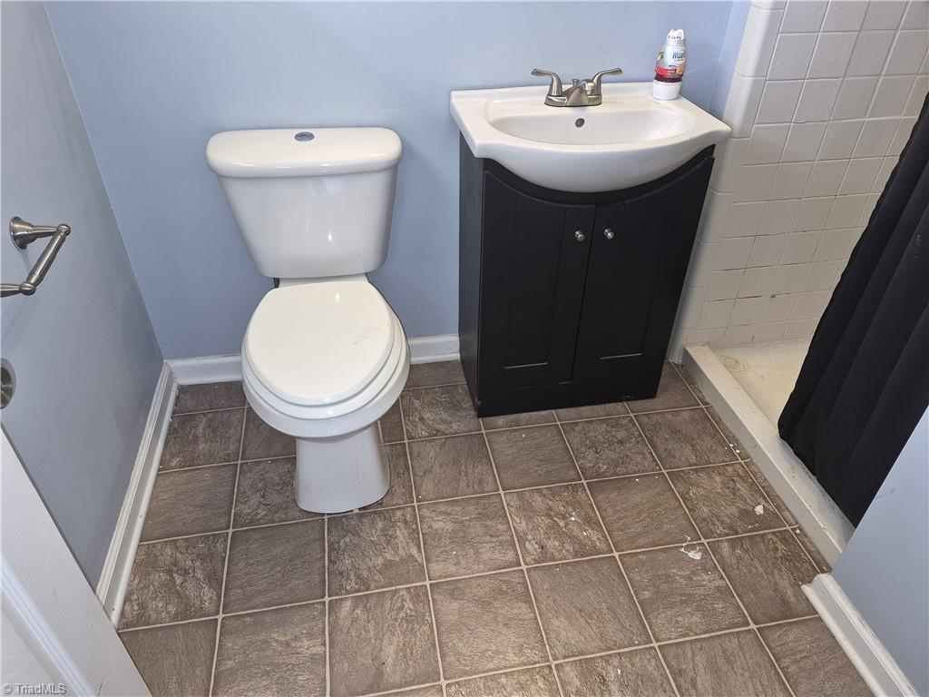 6230 Stanleyville Drive Property Photo 10