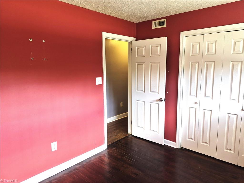 6230 Stanleyville Drive Property Photo 11