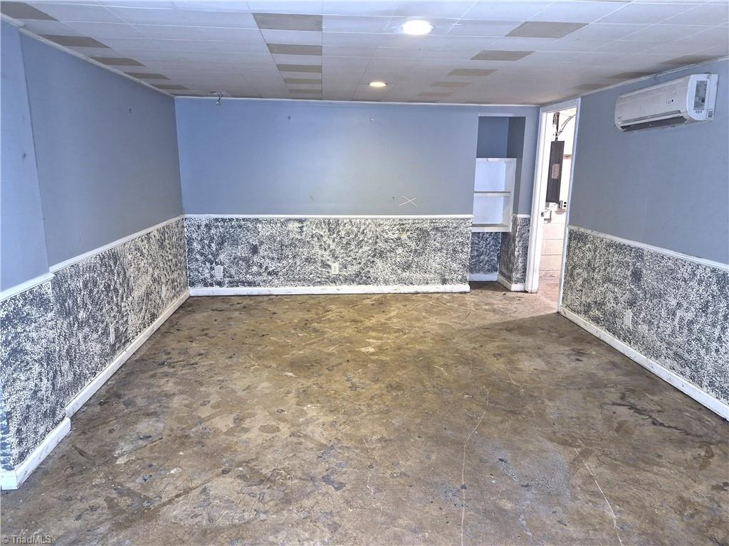 6230 Stanleyville Drive Property Photo 14