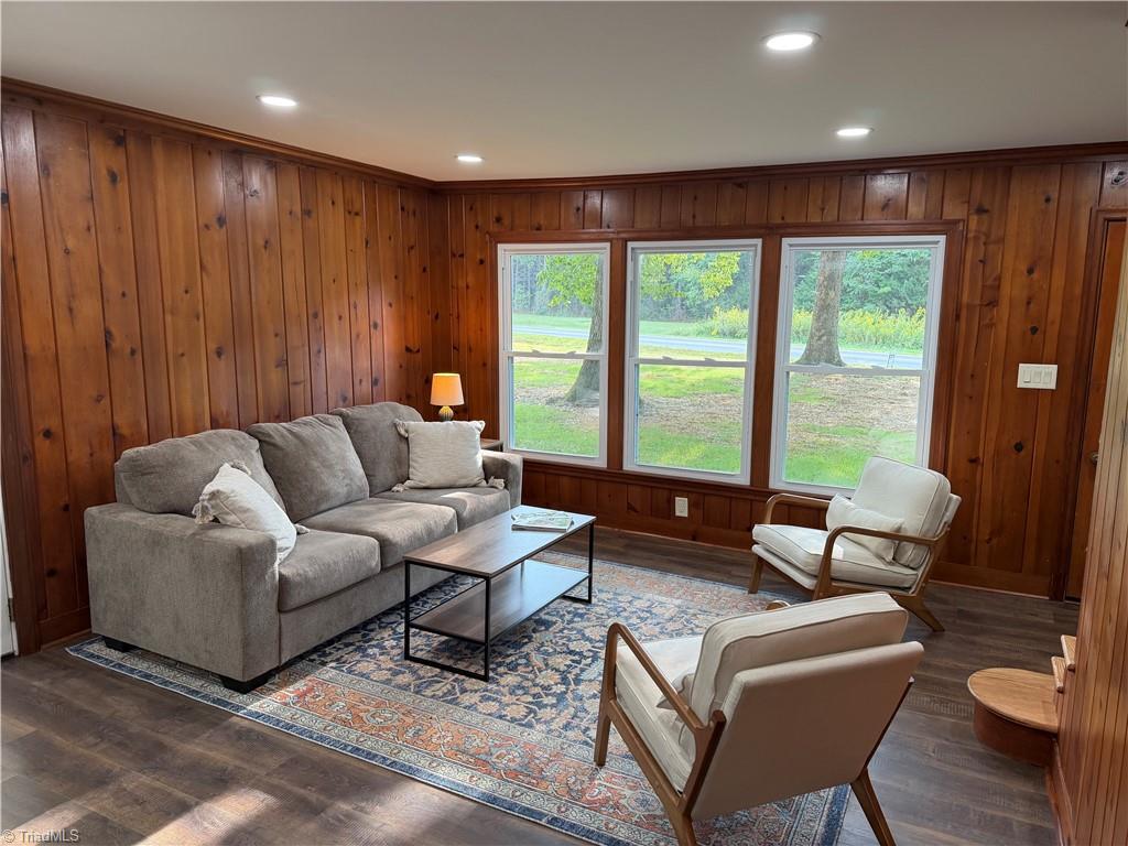 8375 Sylvan Road Property Photo 3