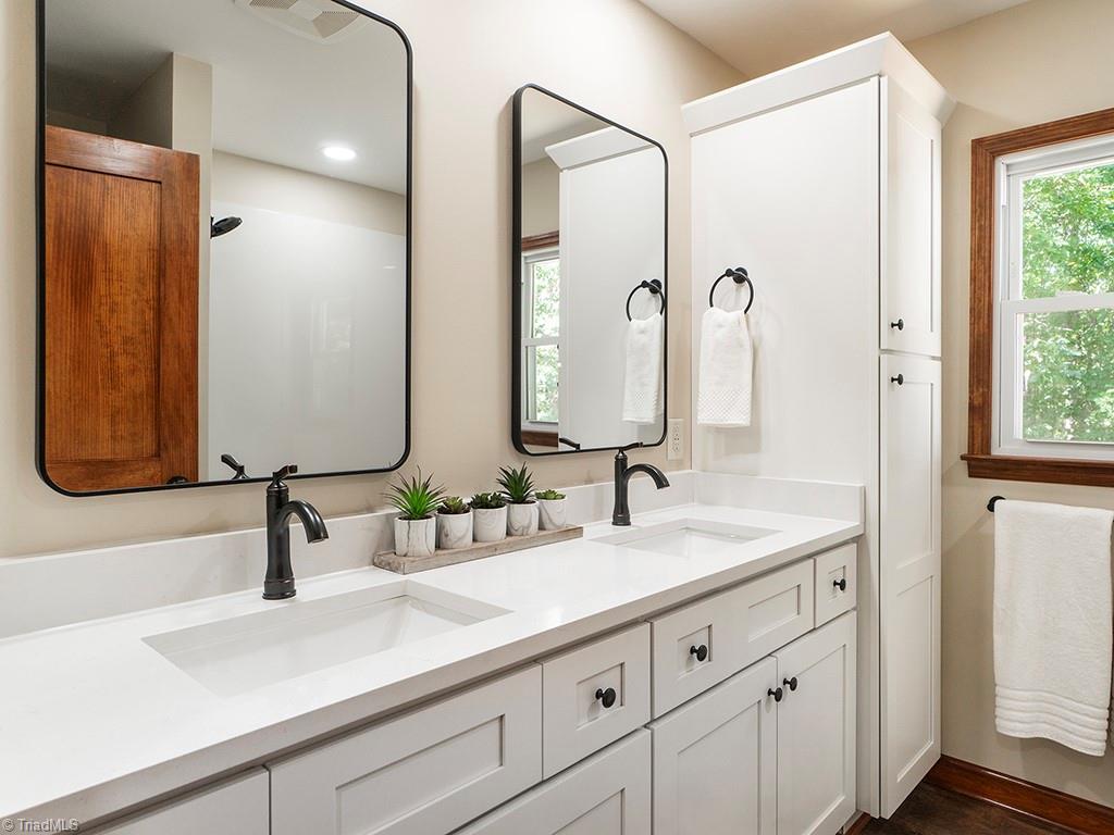 8375 Sylvan Road Property Photo 24