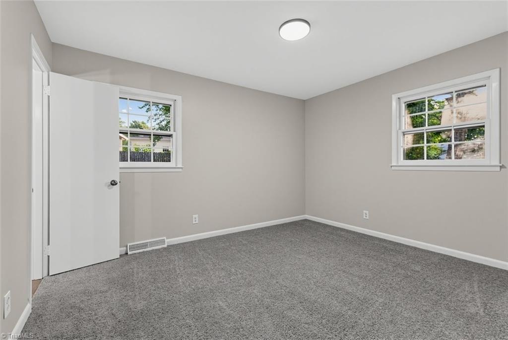 2110 Kylemore Drive Property Photo 8