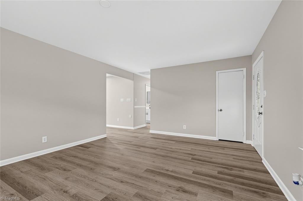 2110 Kylemore Drive Property Photo 13
