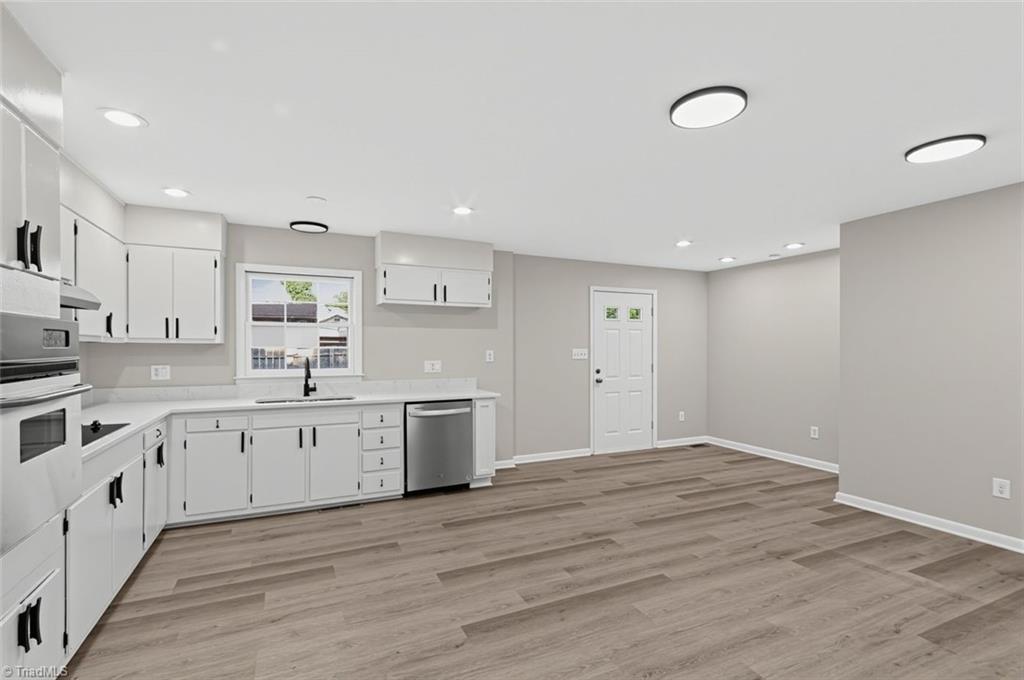 2110 Kylemore Drive Property Photo 16