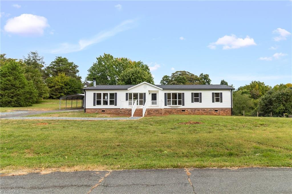 1141 Cook Street Property Photo 2