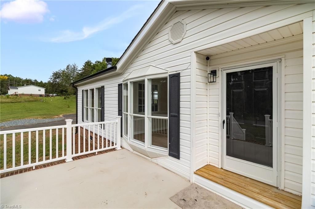 1141 Cook Street Property Photo 5