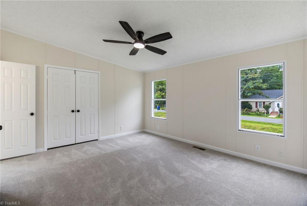 1141 Cook Street Property Photo 16