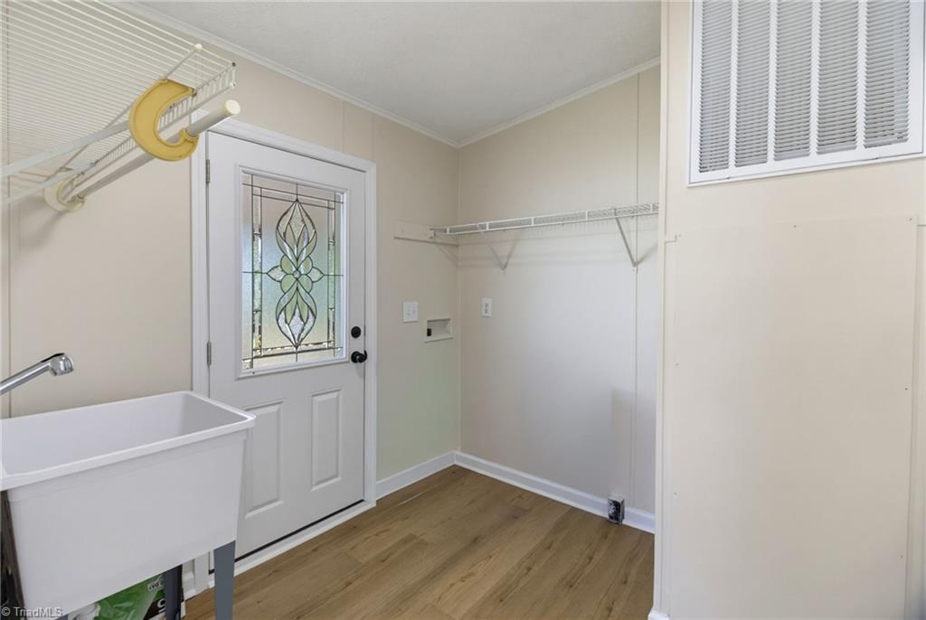 1141 Cook Street Property Photo 25