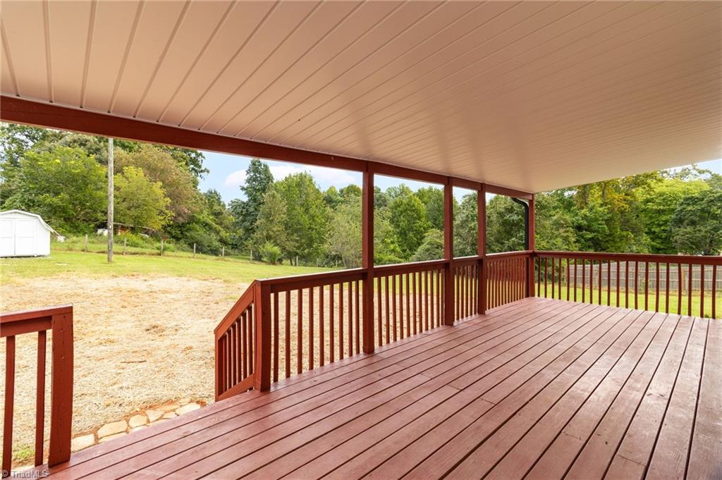 1141 Cook Street Property Photo 27
