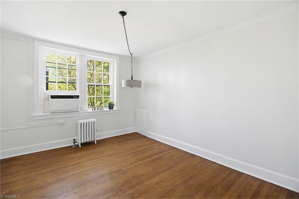 1013 N Elm Street # A6 Property Photo 8