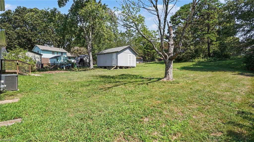 1115 Castlegate Drive Property Photo 24