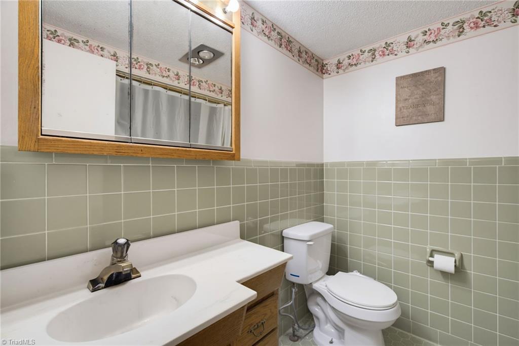 218 Williamson Street Property Photo 18