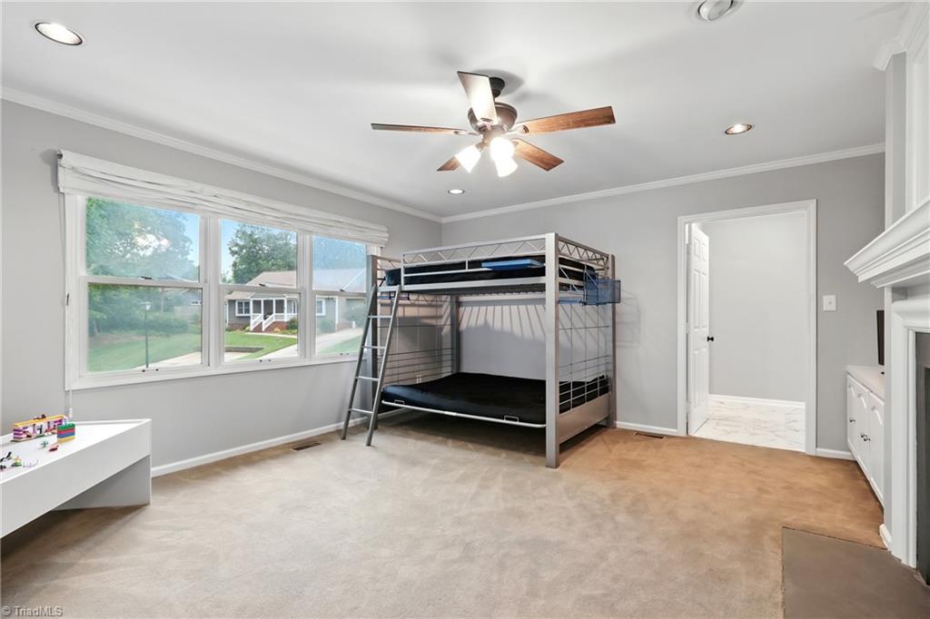 633 Huntington Drive Property Photo 15