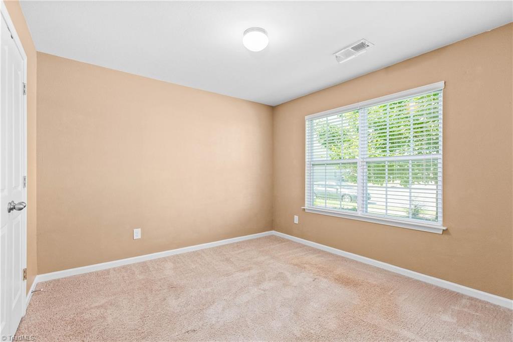1466 Weatherend Drive Property Photo 16