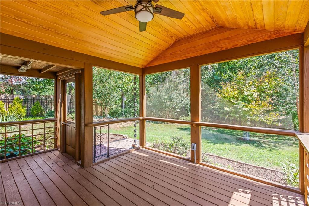 1466 Weatherend Drive Property Photo 29