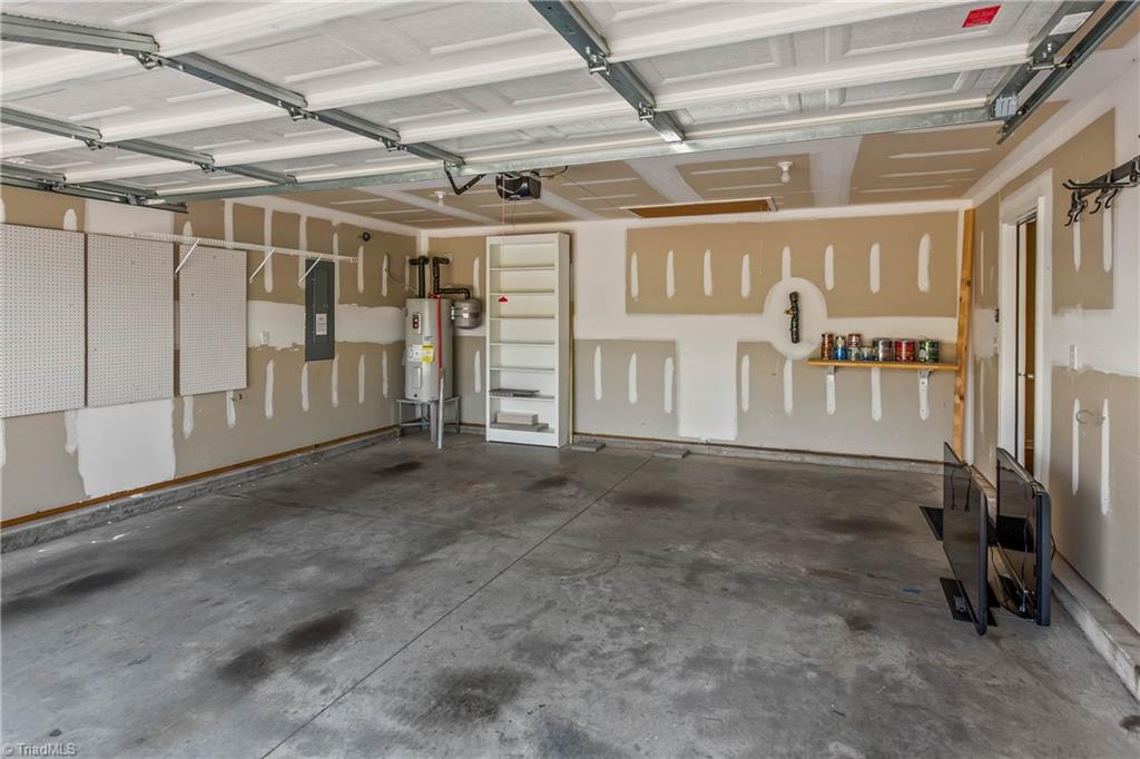 1466 Weatherend Drive Property Photo 33