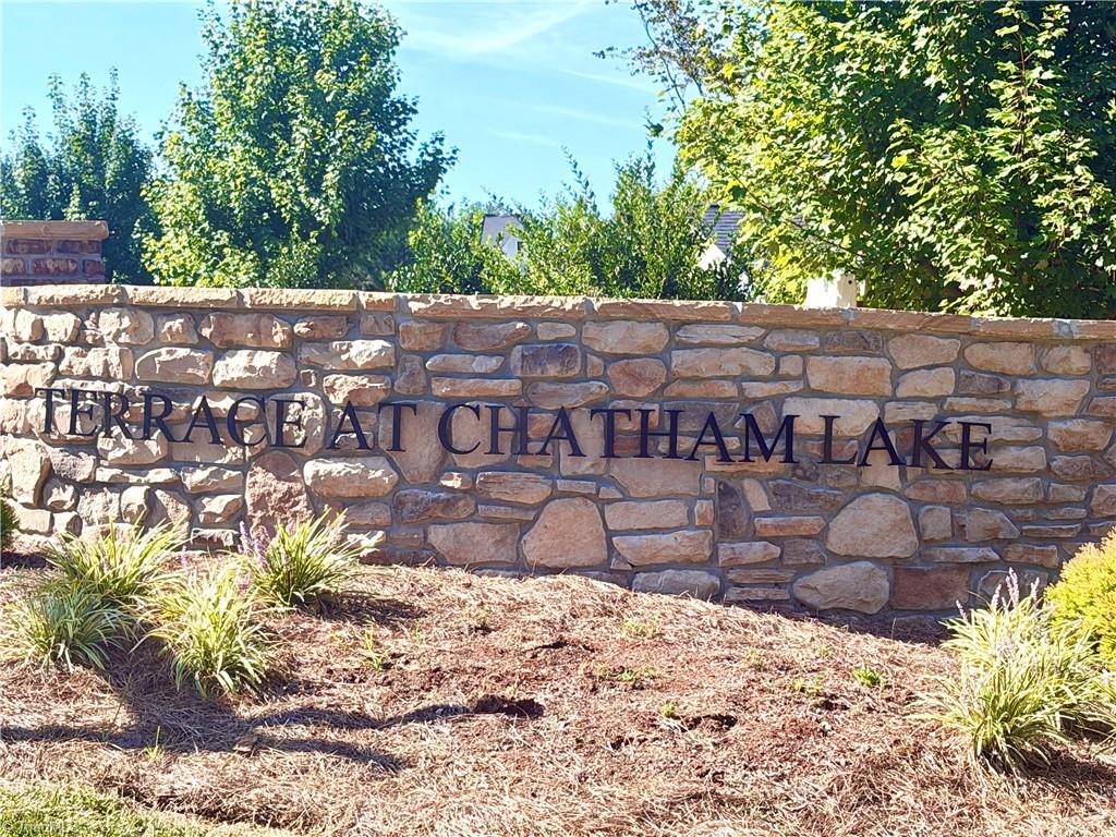 784 Linden Green Way Property Photo 4