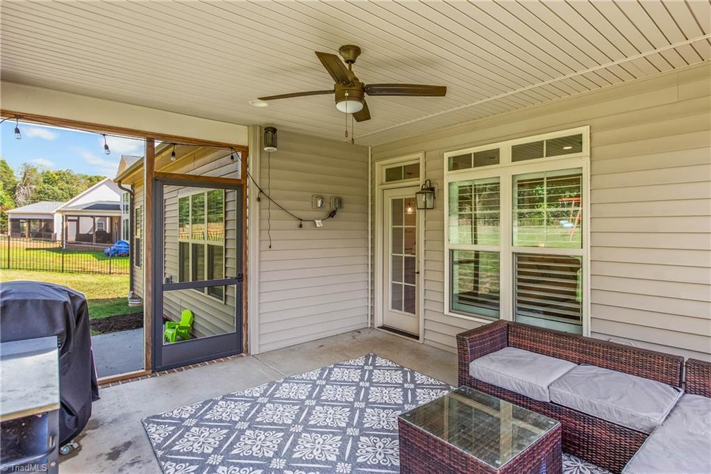 7114 Rae Farms Way Property Photo 41
