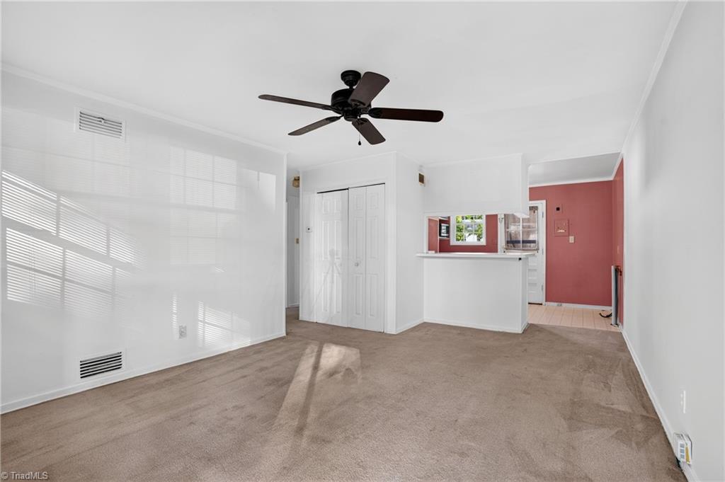 1810 Villa Drive Property Photo 3