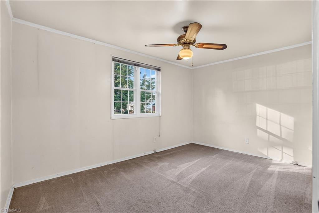 1810 Villa Drive Property Photo 8