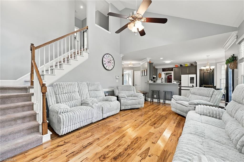 6625 Barton Creek Drive Property Photo 14
