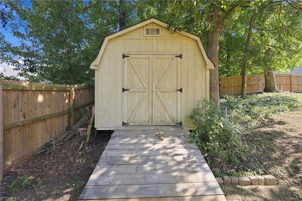 6625 Barton Creek Drive Property Photo 37