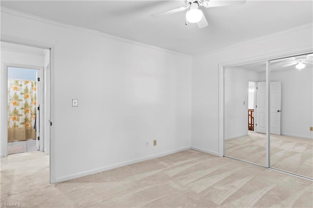499 Reigate Drive Property Photo 29