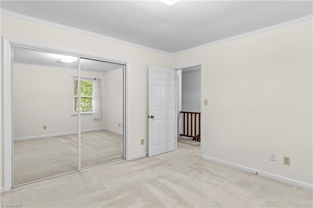 499 Reigate Drive Property Photo 31
