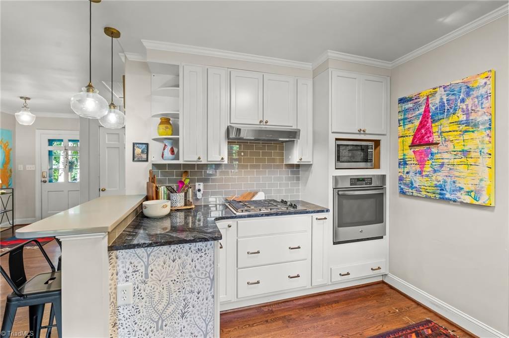 849 Chester Road Property Photo 14