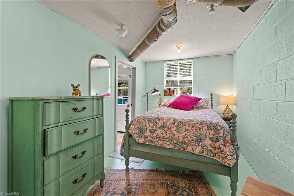 849 Chester Road Property Photo 37