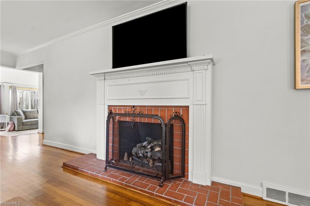 510 Florham Drive Property Photo 4