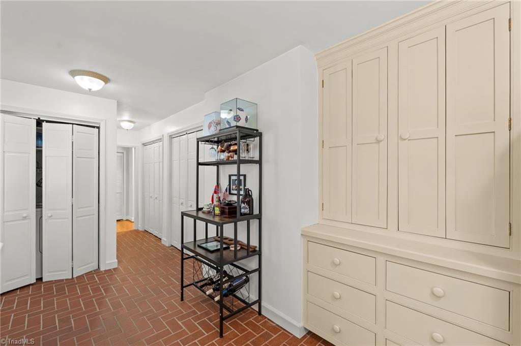 510 Florham Drive Property Photo 13