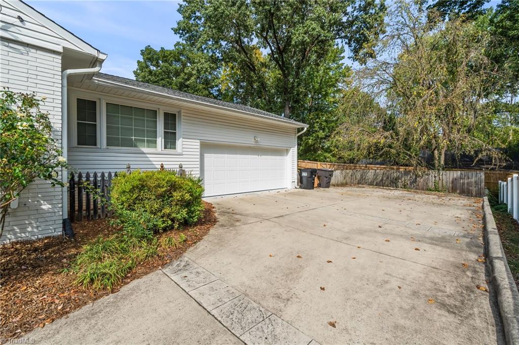510 Florham Drive Property Photo 31
