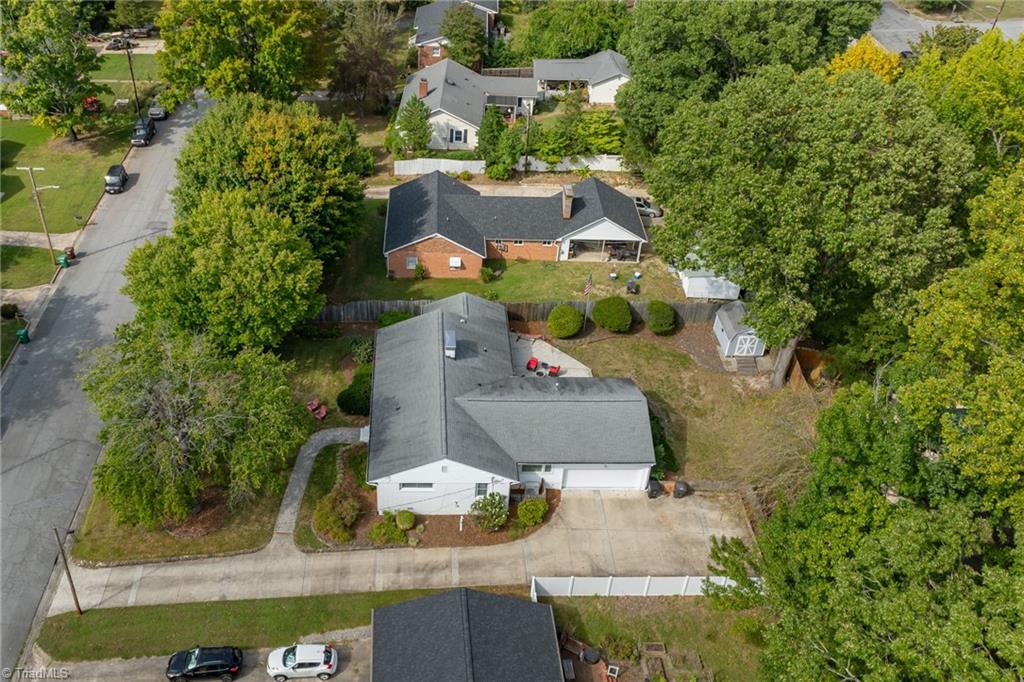 510 Florham Drive Property Photo 34