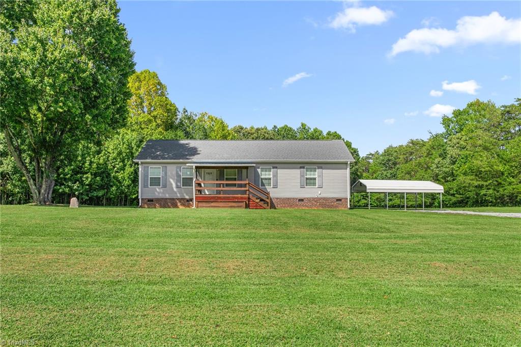 1054 Sutton Road Property Photo 1