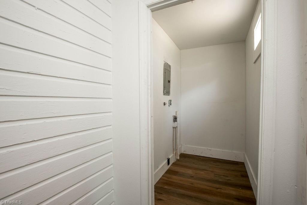 208 Underhill Street Property Photo 11