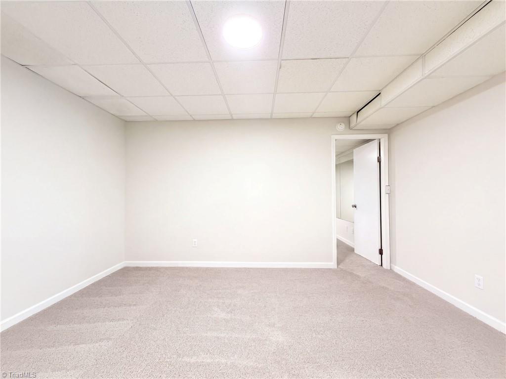 200 Ridgelea Court Property Photo 14