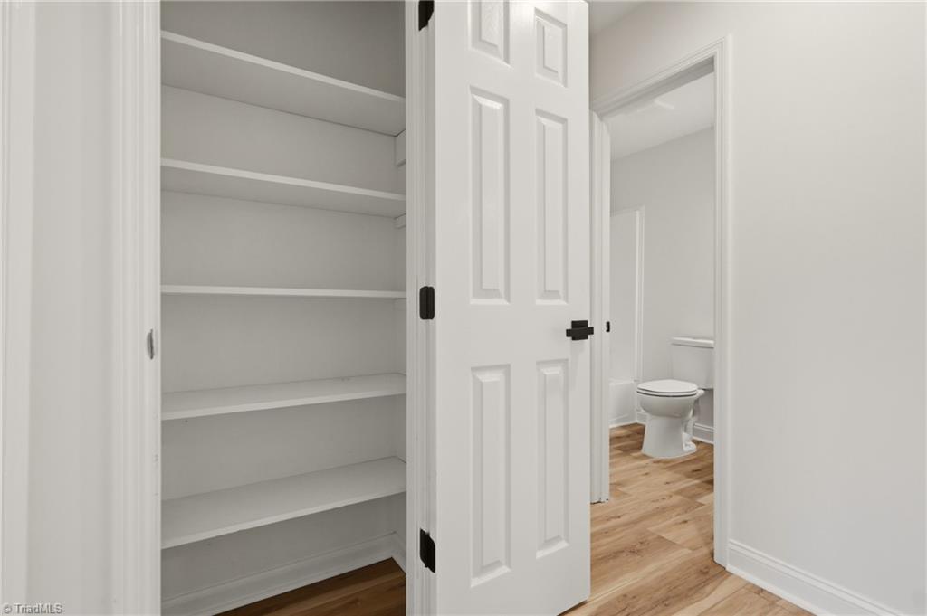 5519 Windemere Circle Property Photo 12