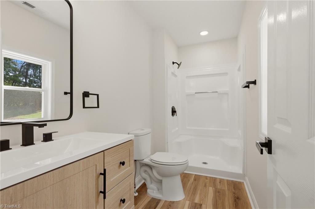 5519 Windemere Circle Property Photo 16