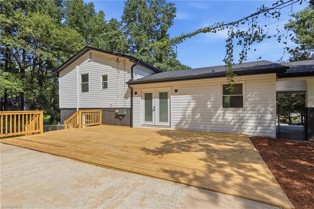 5519 Windemere Circle Property Photo 28