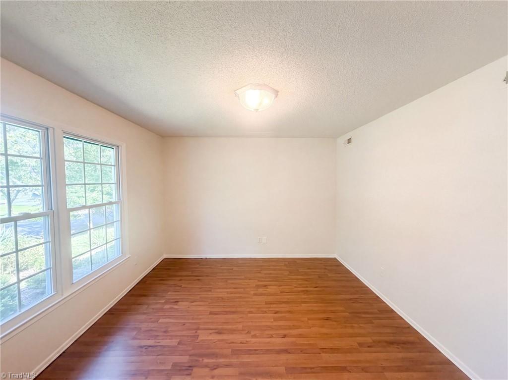2605 Lamroc Road Property Photo 4