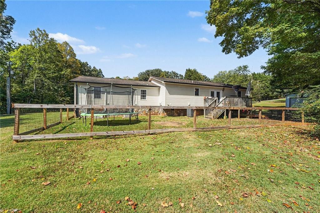 1075 Bailey Road Property Photo 23