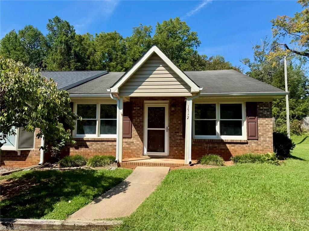 1712 Beaucrest Avenue Property Photo 1