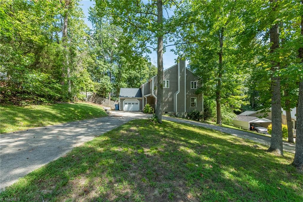 112 Brandon Lane Property Photo 2