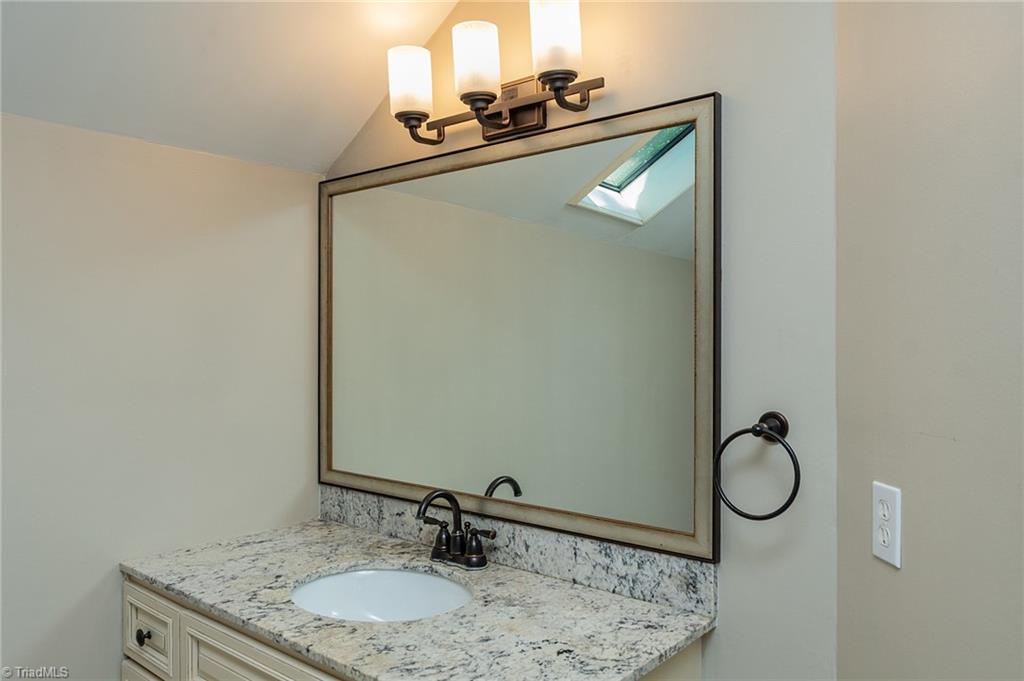112 Brandon Lane Property Photo 37