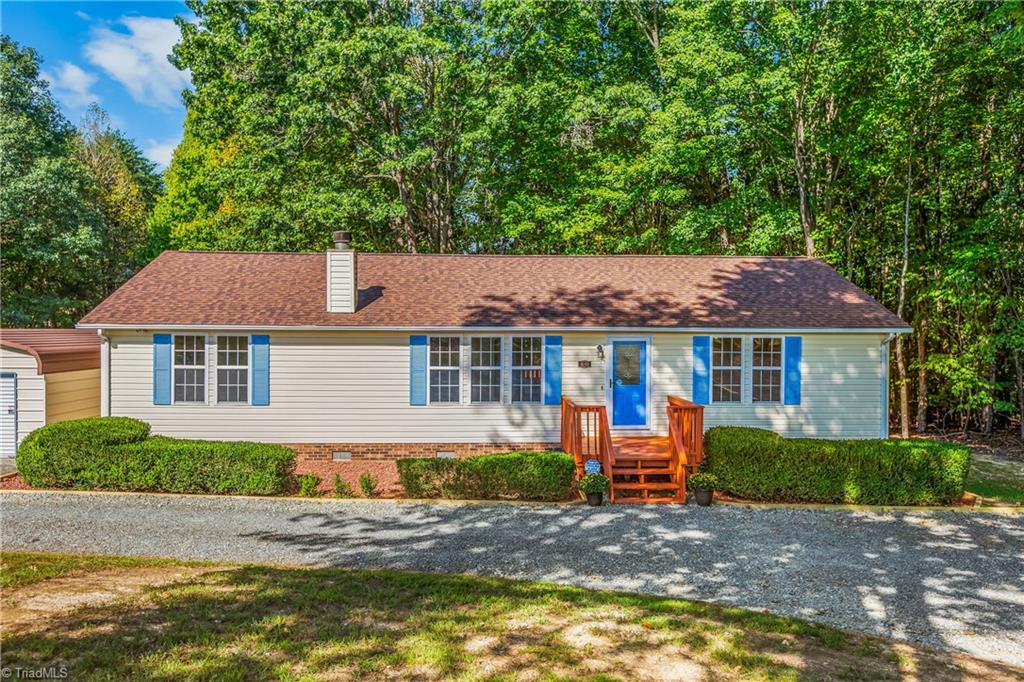 8140 Baux Mountain Road Property Photo 1