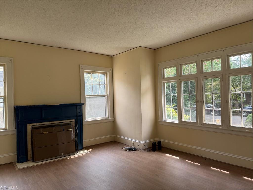 7 Park Boulevard Property Photo 9