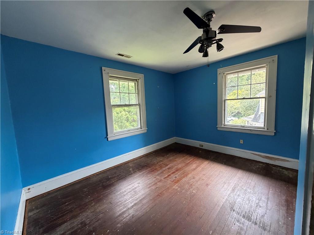 7 Park Boulevard Property Photo 17