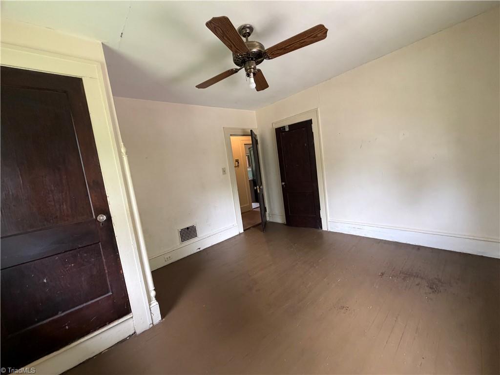 7 Park Boulevard Property Photo 19